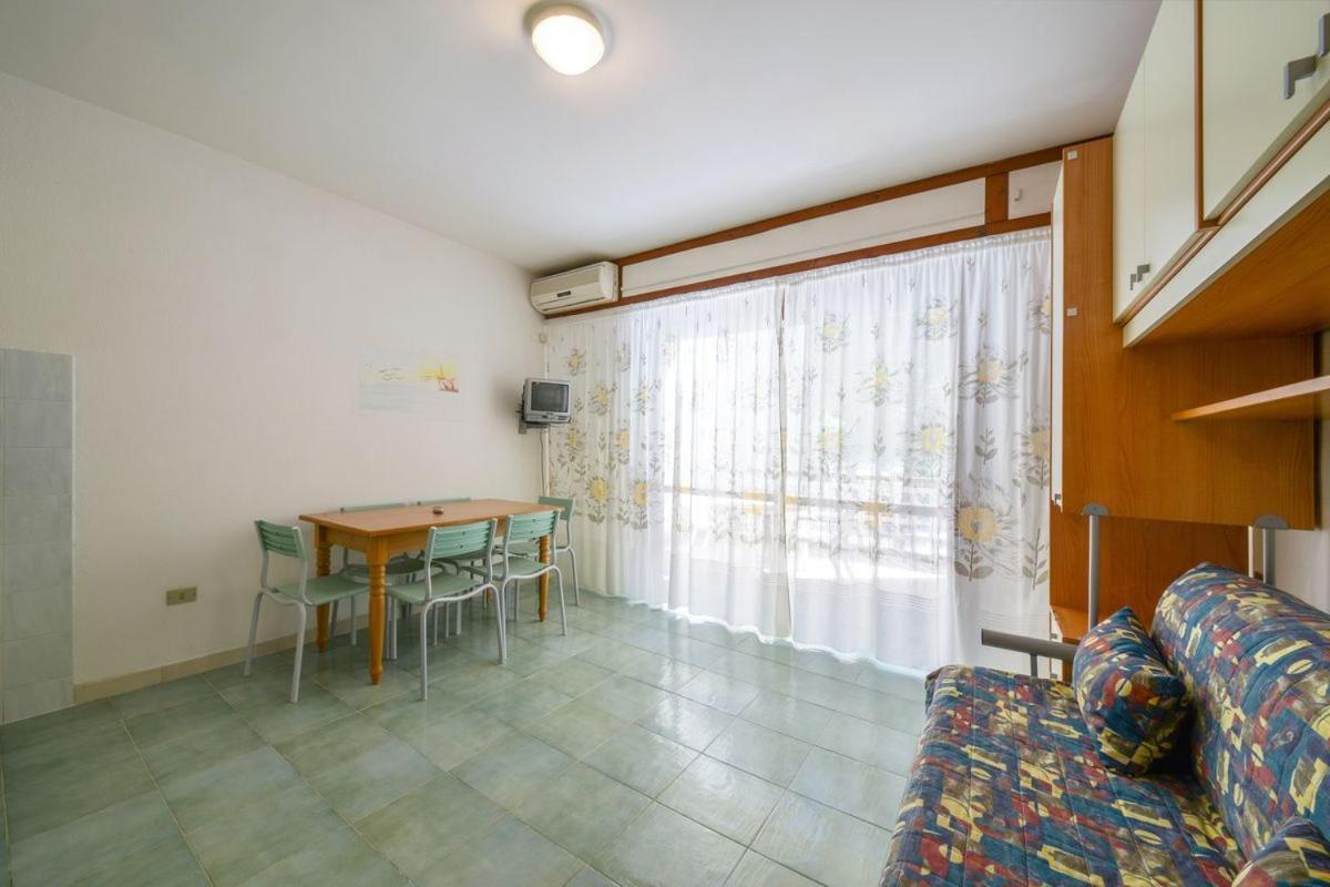 Residence Julia Пескичи Экстерьер фото